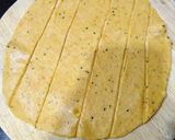 A picture of step 3 of Bottlegourd/Lauki Paratha.