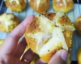Foto langkah ke 15 dari resep Korean Garlic Bread with #handmade creamcheese.