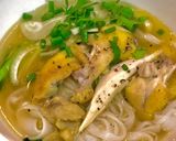 A picture of step 4 of Chicken Pho (Phở Gà).