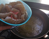 Foto del paso 3 de la receta: Camarones en salsa de flor de calabaza