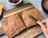 Foto del paso 6 de la receta: Canapés de paté de pollo con tomates secos