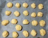 Foto del paso 2 de la receta Cocos caseros con horno
