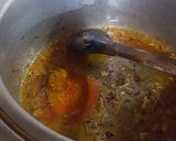 A picture of step 4 of Jhat pat Andoo ka salan (ami style).