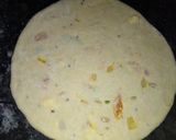 A picture of step 3 of Paneer veggies paratha.