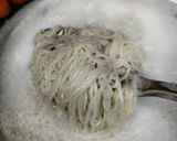 A picture of step 1 of Veg noodles.