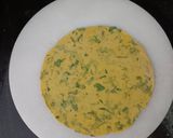स्ट्रीट स्टाइल गुजराती मेथी थेपला(street style gujarati methi thepla recipe in hindi) रेसिपी चरण 7 फोटो
