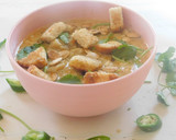 A picture of step 6 of Curried parsnip soup.