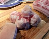 Hình bước làm 1 của món Thịt Ba Rọi Chiên Giòn Bì Lắc Tỏi Ớt