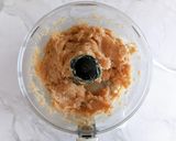 Une image de l'étape 1 de Recette de nuggets de poulet maison.