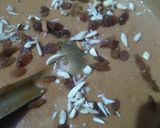 A picture of step 4 of Caremel Firni.