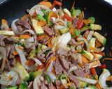 Foto del paso 2 de la receta: Salteado de verduras con fideos