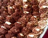 Foto langkah ke 5 dari resep Italian Classic Tiramisu.