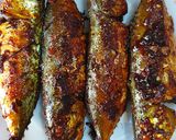 Foto langkah ke 6 dari resep Kembung Banjar Panggang Teflon.
