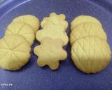 صورة لخطوة 4 من وصفة 😋 بسكويت العشر دقائق بالزبده 🧇🍪