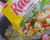 Foto langkah ke 6 dari resep Sayur Sop Makaroni.