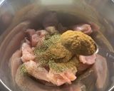 A picture of step 3 of Chicken Souvlaki.
