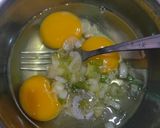 Foto langkah ke 1 dari resep Sosis gulung telur.