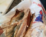 A picture of step 1 of Smoked mackerel salad.