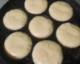 A picture of step 4 of Sweet Mango Rava Appe.