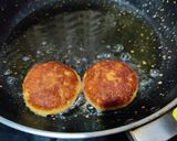 A picture of step 2 of Chickpeas tikki (patties).