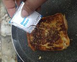 तवा गार्लिक स्टफ चीज़ ब्रेड (Tawa garlic stuff cheese bread recipe in hindi) रेसिपी चरण 6 फोटो