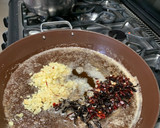 Foto del paso 3 de la receta: Langostinos al mojo de ajo estilo MAMUCAS