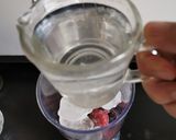Foto del paso 1 de la receta: Frappé de frutas rojas