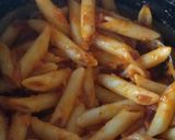 A picture of step 4 of Red Sauce pasta.