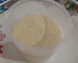 A picture of step 2 of Bread Rava Toast.
