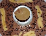 Foto langkah ke 8 dari resep Bolu Pisang Ambon Coklat Panggang.