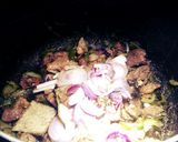 A picture of step 2 of Potatoe Goulash.