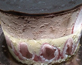 Foto del paso 4 de la receta: Torta helada !!!🍨🍨🍓🍓