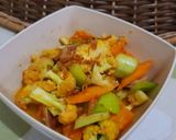 Foto langkah ke 4 dari resep Capcay sederhana ala bia.