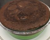 Foto langkah ke 5 dari resep Brownies pandan coklat kukus.