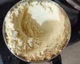 A picture of step 2 of Onion pakore.