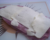 Foto del paso 4 de la receta: Solomillo de cerdo relleno y envuelto en hojaldre al horno
