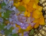 A picture of step 3 of Fruity salsa.