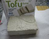 Foto del paso 1 de la receta Bizcocho de tofu con crema de queso y miel para dieta