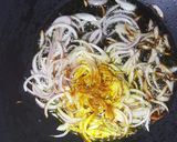 A picture of step 3 of Turai ki sabzi.