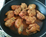 Foto del paso 7 de la receta: Muslitos de pollo frito🍗🍗