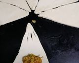 A picture of step 3 of New uniqe samosa.