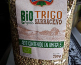 Foto del paso 1 de la receta: Pan de semillas de trigo sarraceno con chía y lino dorado