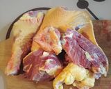 Pas rețetă Ciorbă de cocoș cu tăiței de casă și zeamă de varză 1 fotografie