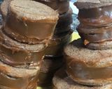 Foto del paso 7 de la receta: Alfajores de 🍫 chocolate
