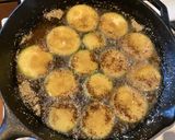 A picture of step 4 of California Farm Panfried Summer Squash.