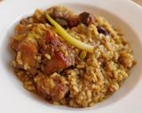 Foto del paso 10 de la receta: Arroz con costillas, ajos tiernos y ceps