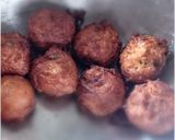 A picture of step 5 of Raw Papaya Kofta.