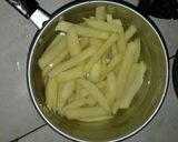 Foto langkah ke 2 dari resep Kentang goreng homade.