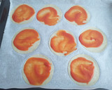 Foto del paso 2 de la receta: Mini pizzas de obleas