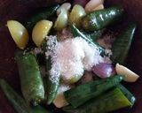 Foto langkah ke 2 dari resep Sambal Lombok Hijau RM Padang (#Pr_RecookRancakBana).